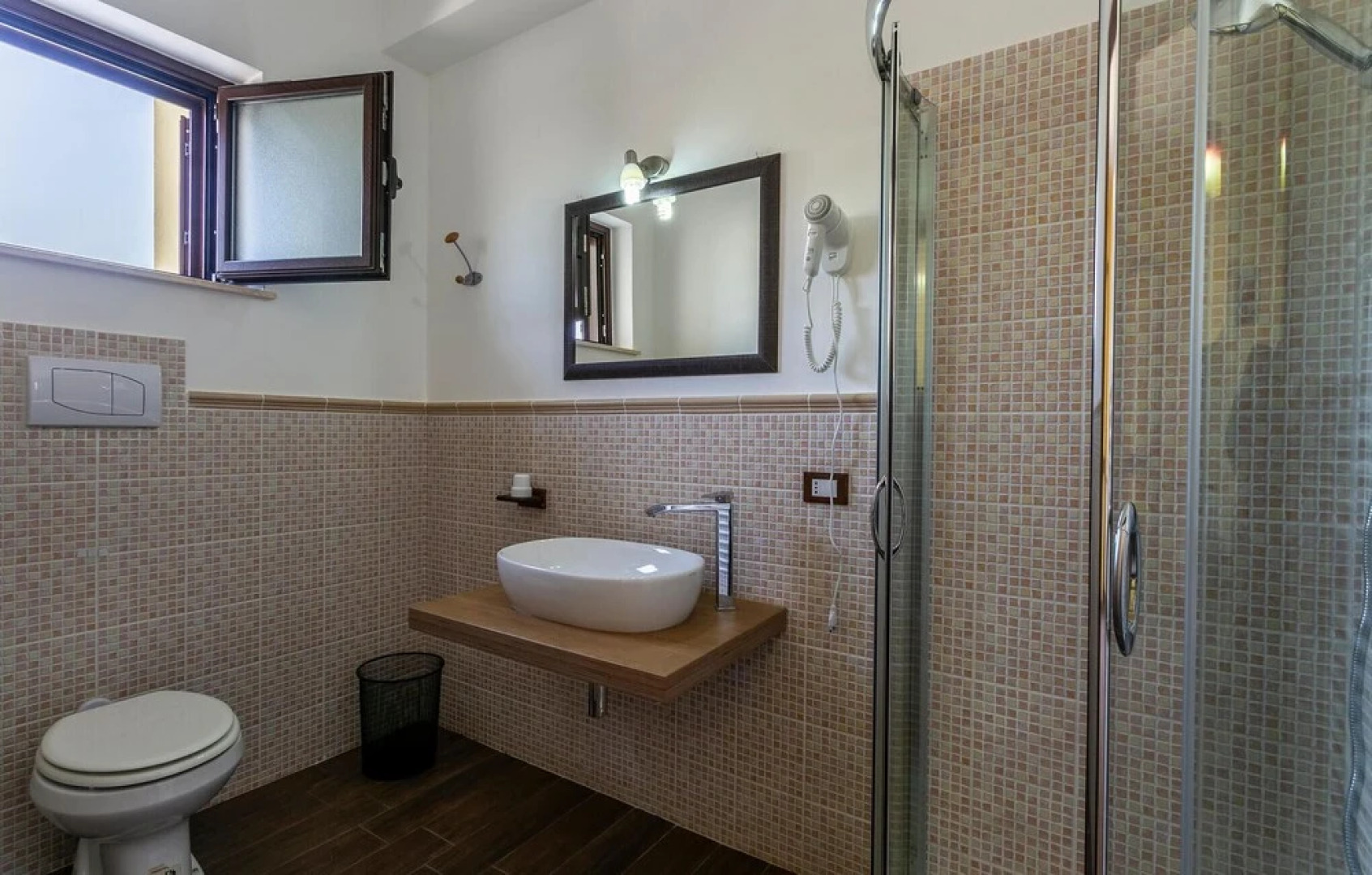 Awesome Home in Aragona With 5 Bedrooms and Outdoor Swimming Pool