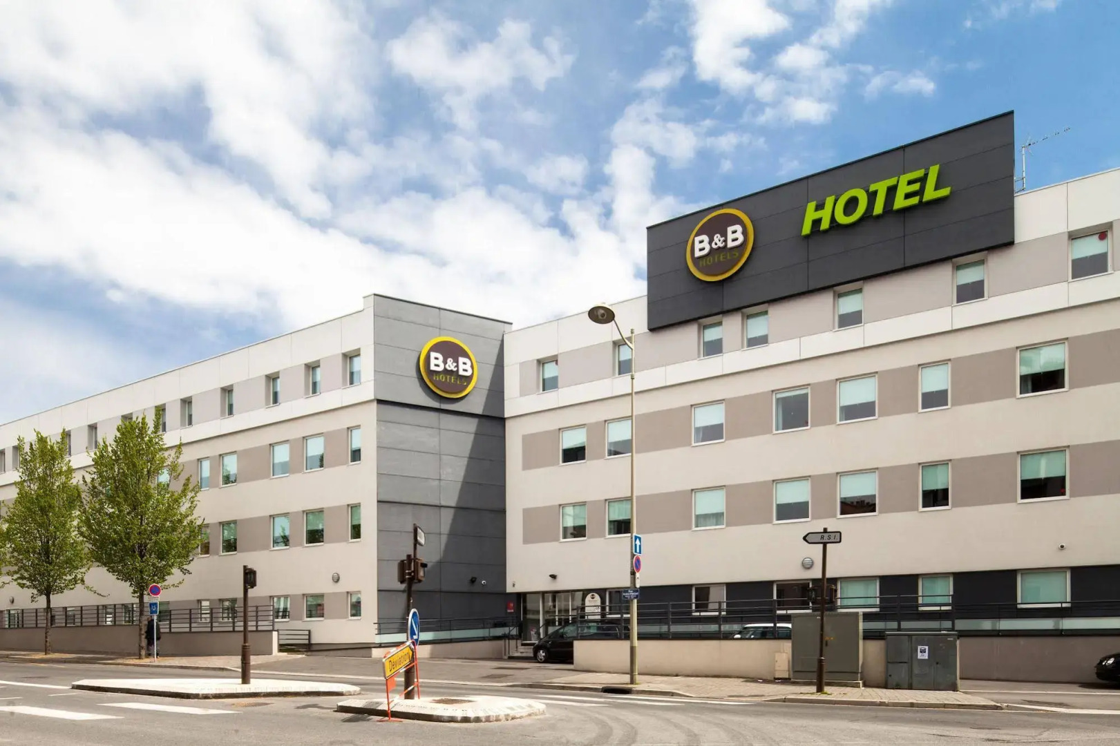 B&B HOTEL Reims Centre Gare