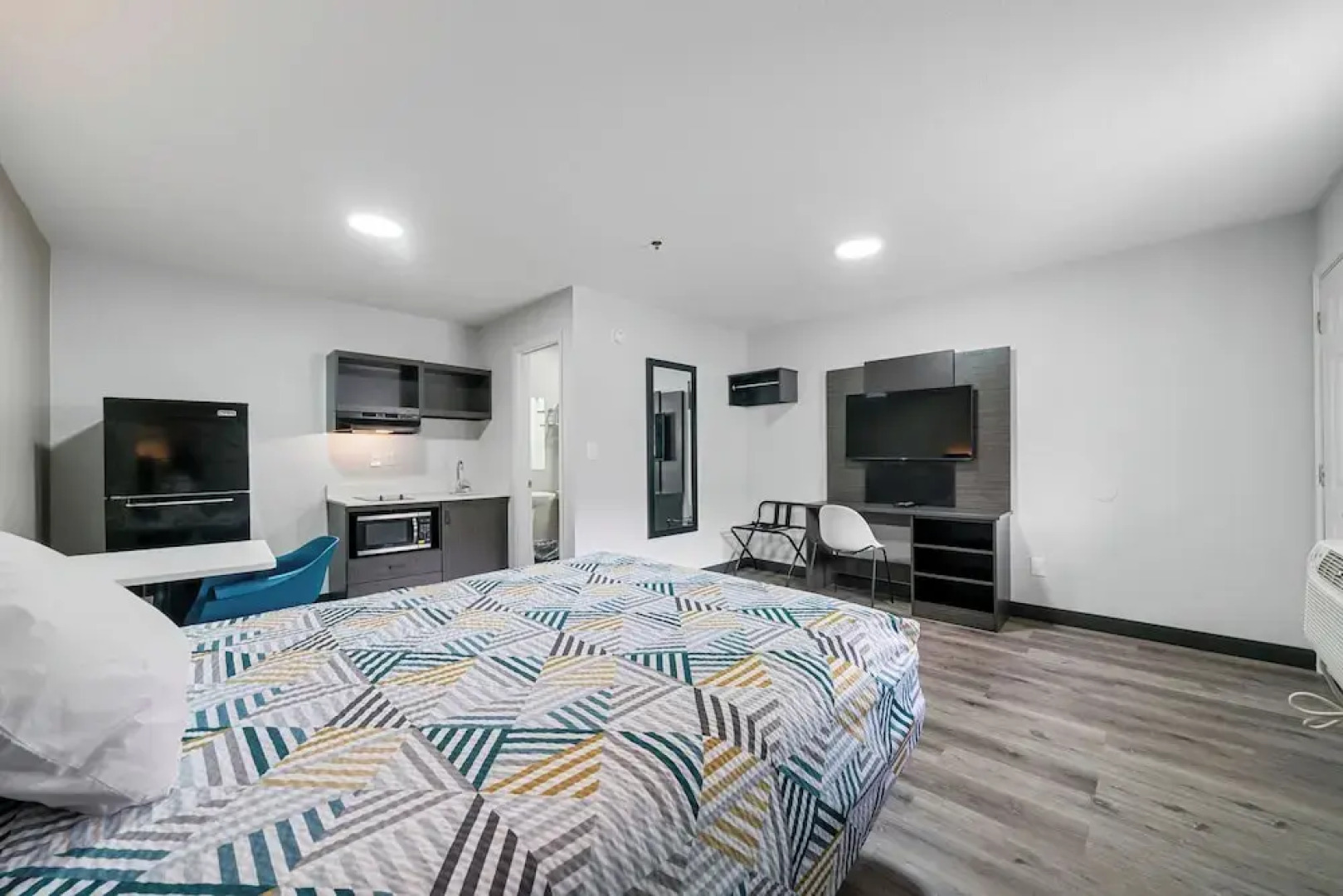 Southern Suites Pensacola Mobile