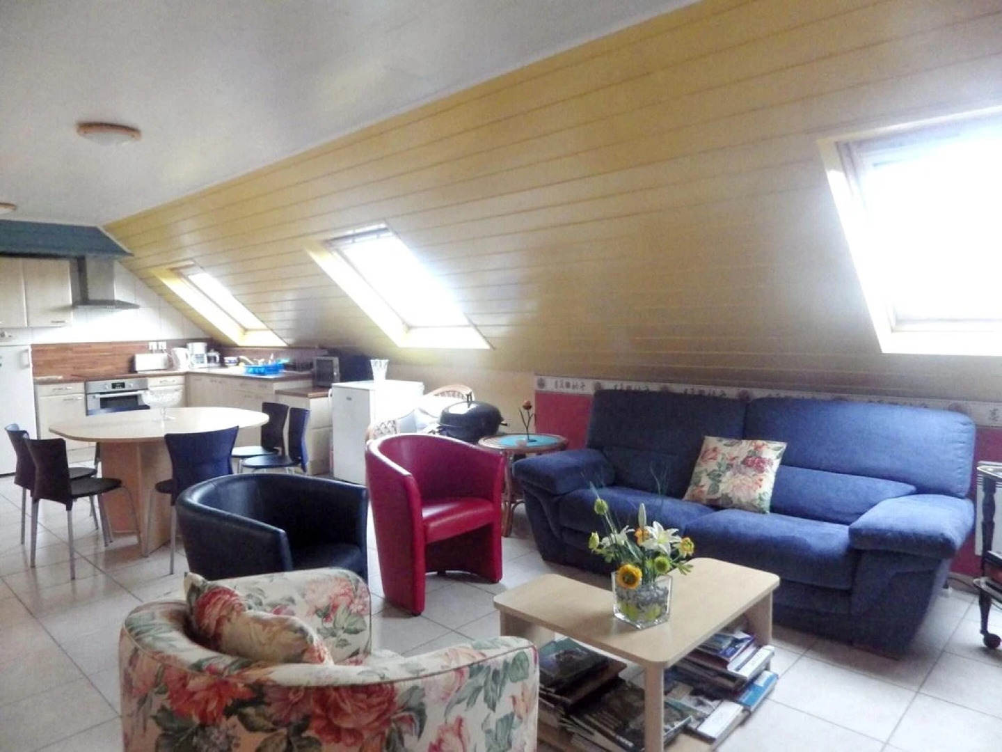 Apartment With 2 Bedrooms in Saint-pol-de-léon, With Wonderful sea View, Enclosed Garden and Wifi