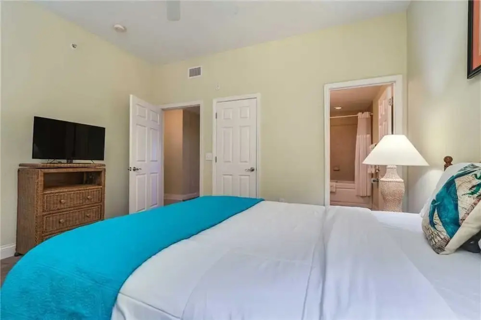 308 - Palms of Treasure Island