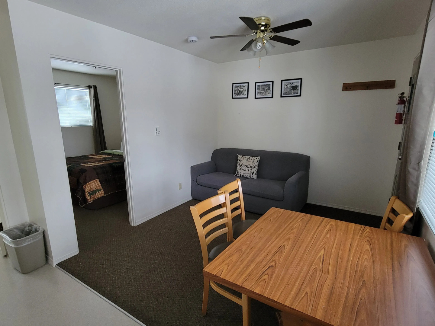 Mountain Springs Motel