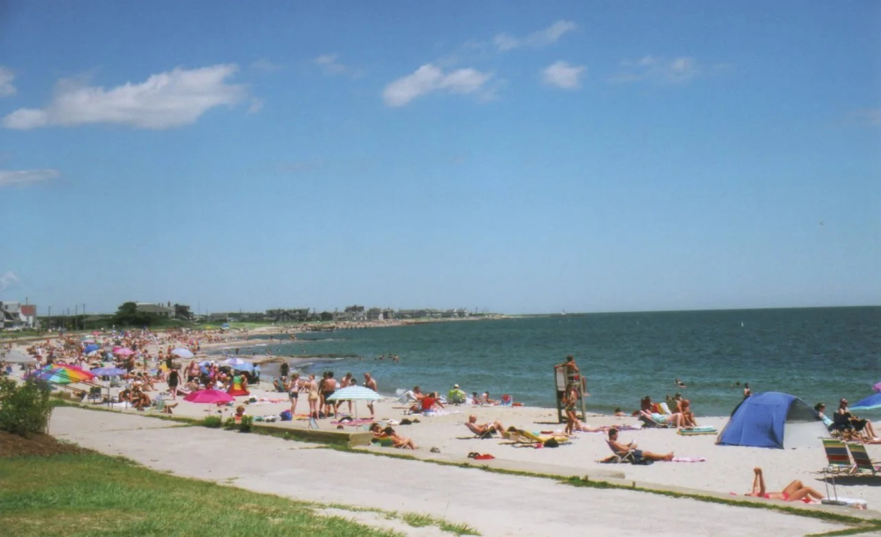 Ambassador Inn & Suites