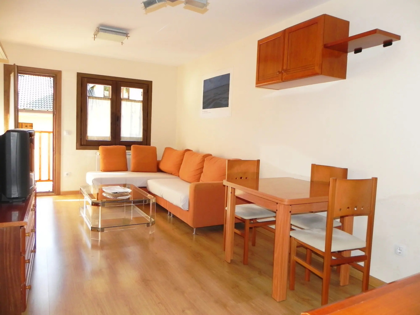 Apartamentos Villanua 3000