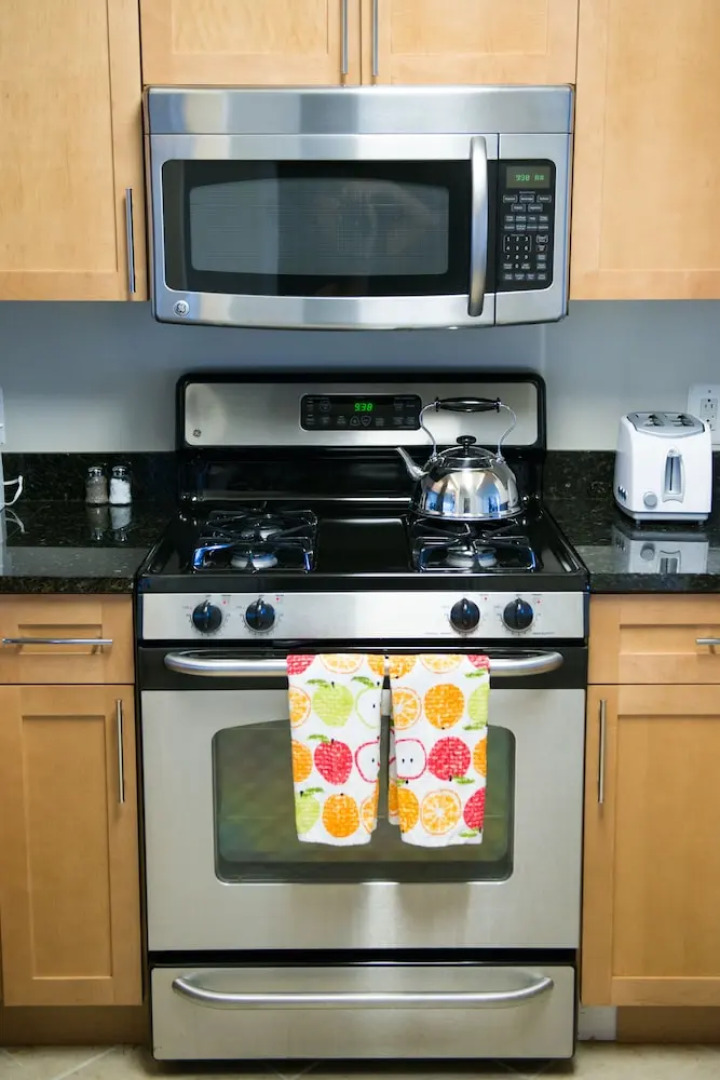 Crystal Quarters Furnished Apartments At The Gramercy