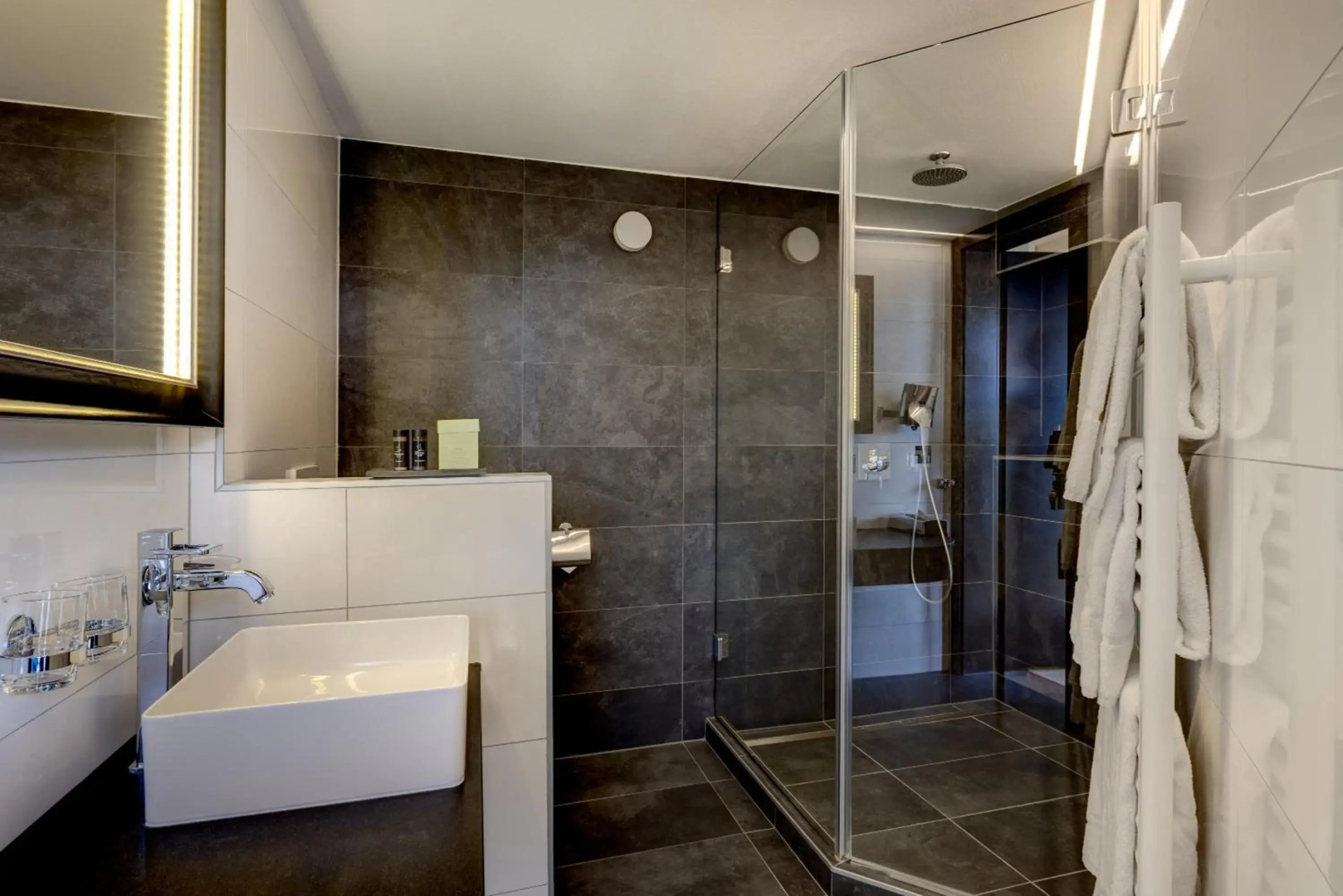 Romantik Hotel Mont Blanc au Lac