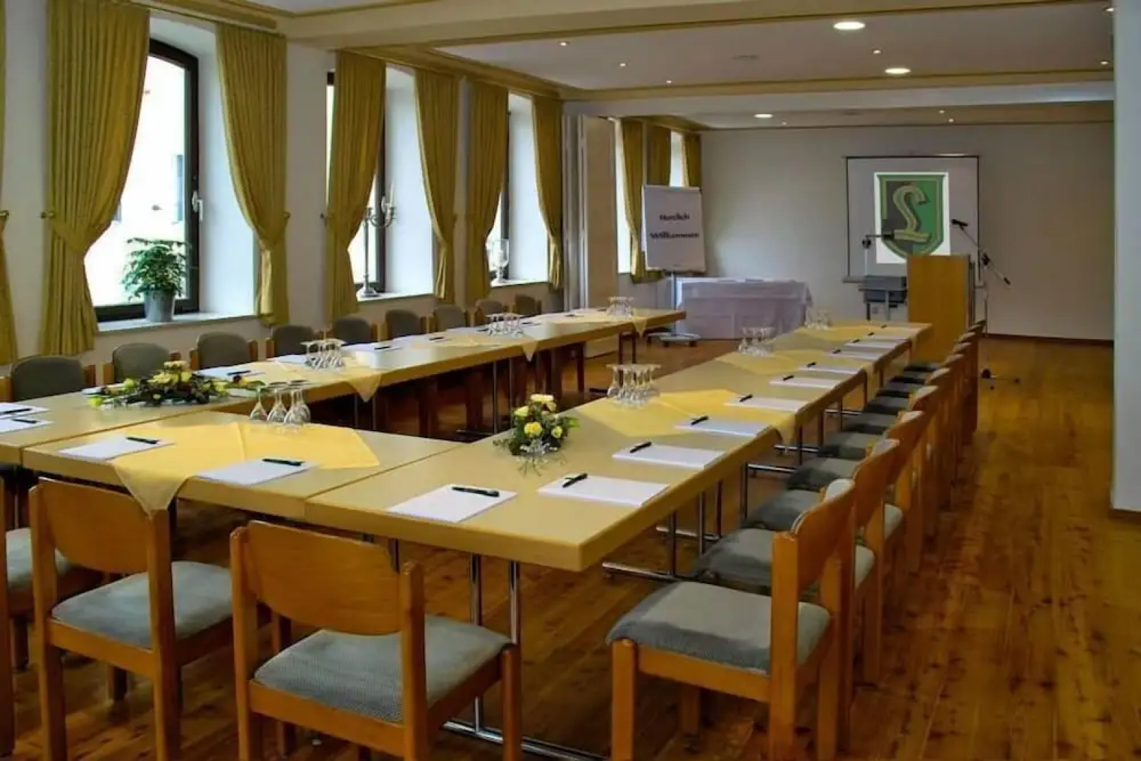 Brauerei-Gasthof-Hotel Laupheimer