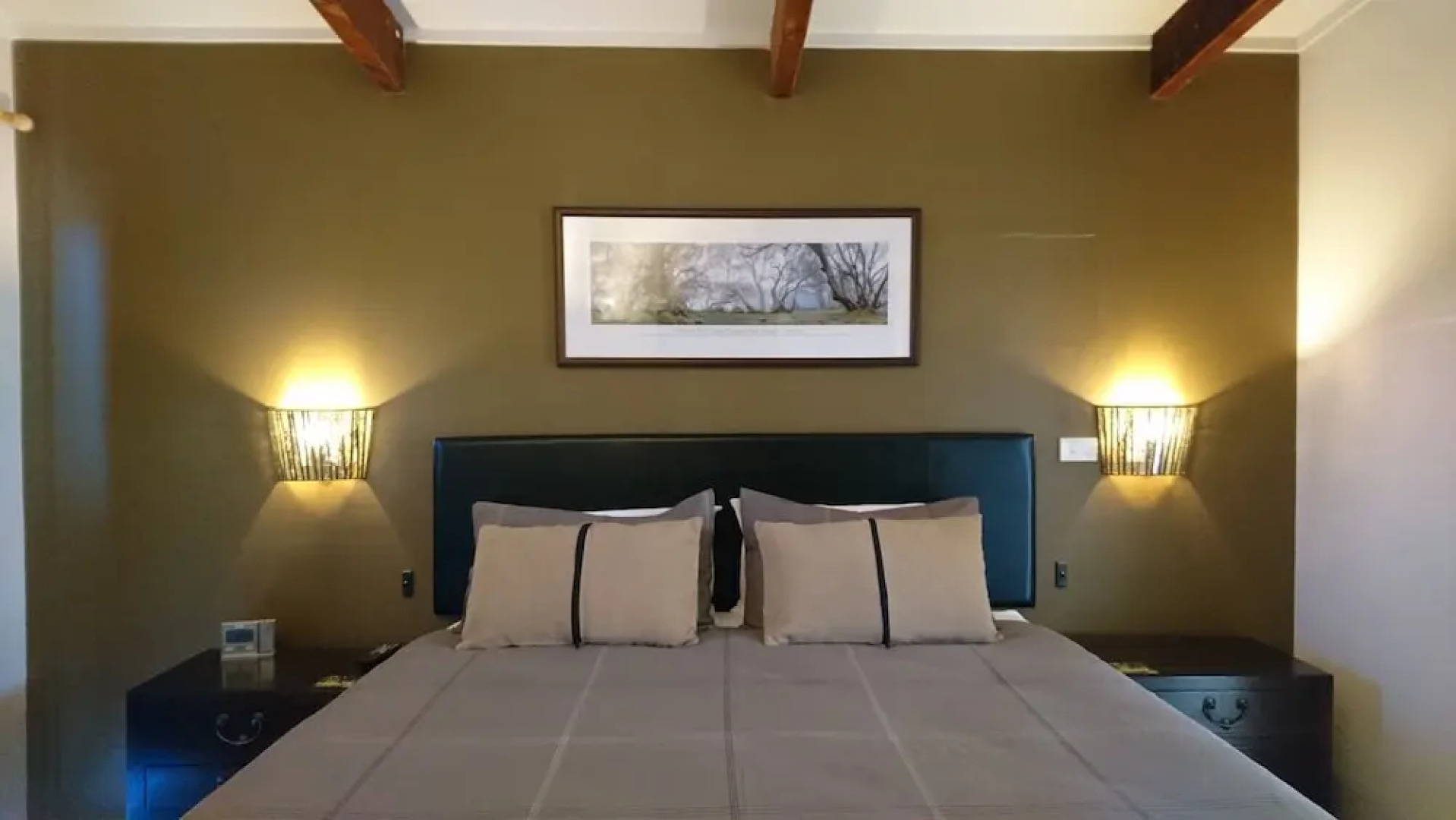 Elm Riverside Accommodation Merrijig