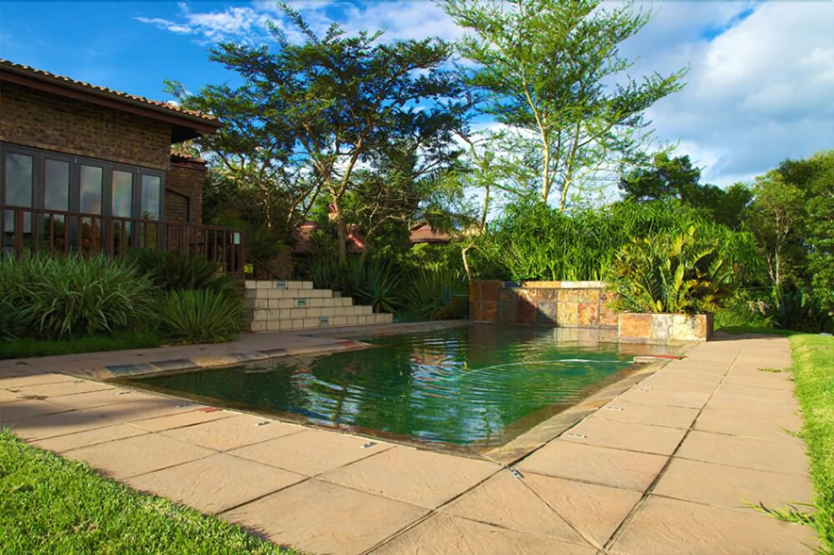 White River Martin's Nest