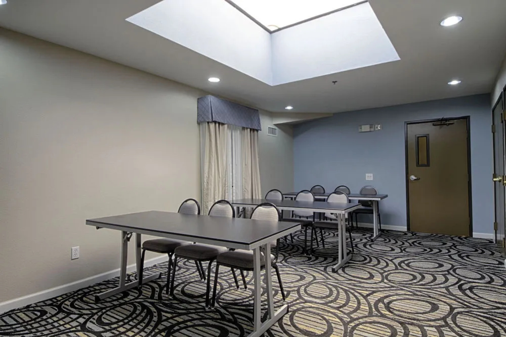 Holiday Inn Express & Suites Solana Beach - Del Mar