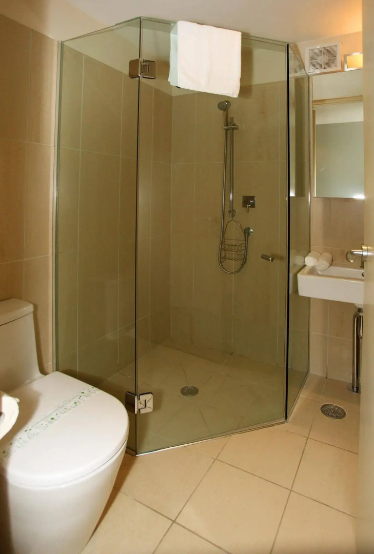 Esplanade Apartments