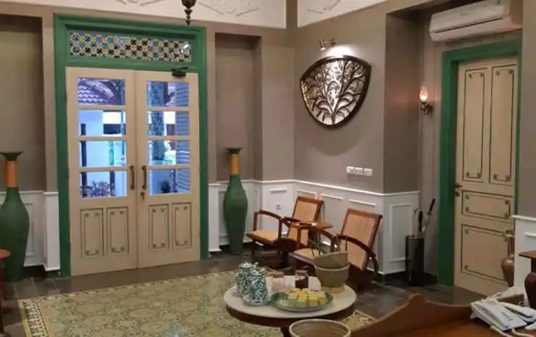 Rumah Jawa Guest House (Syariah)