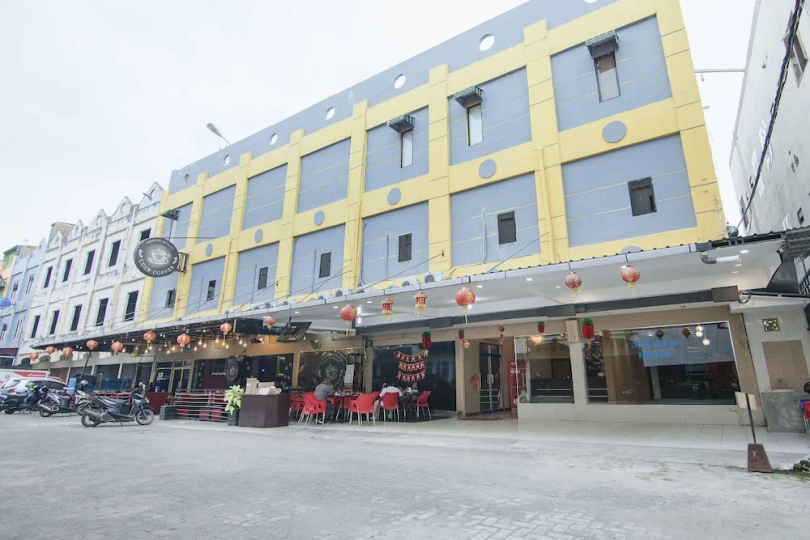 Coin Mulia Hotel By OYO Rooms