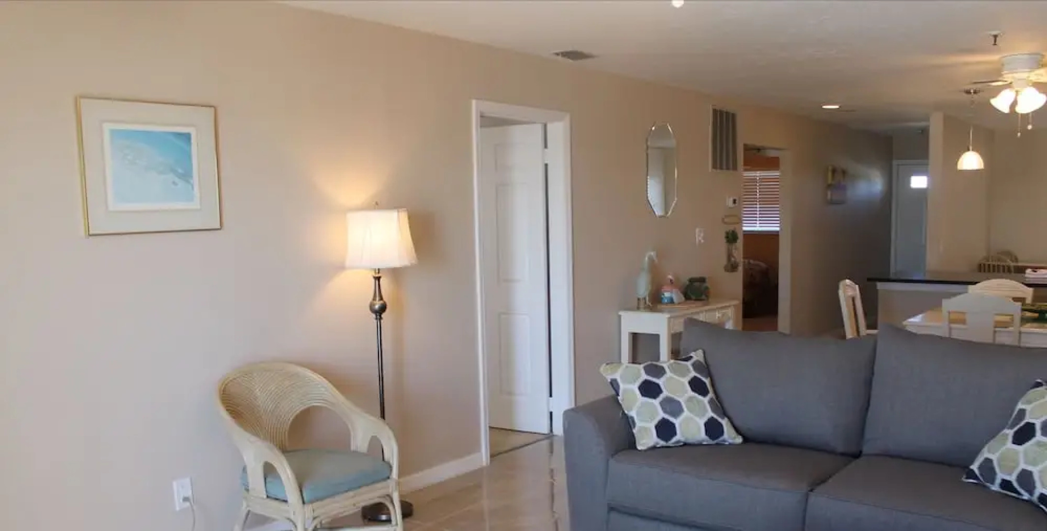 Sea Breeze 303 Apartment