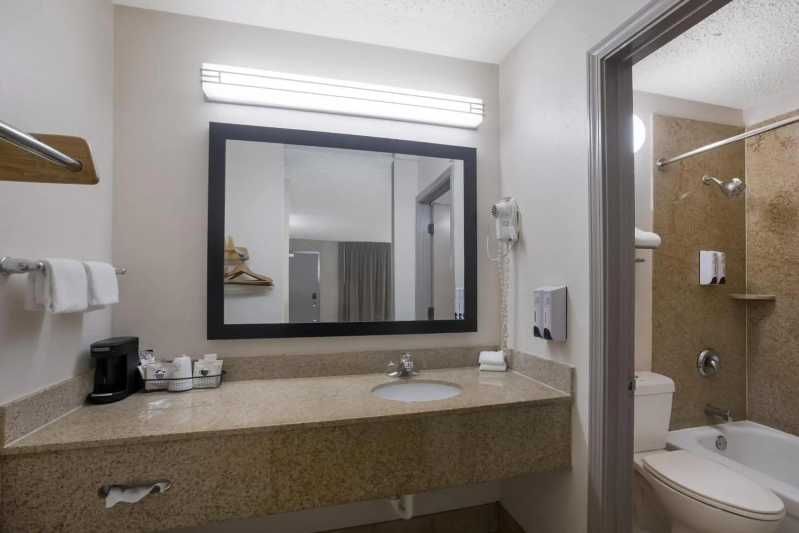 Red Roof Inn Atlanta Airport NE - Conley