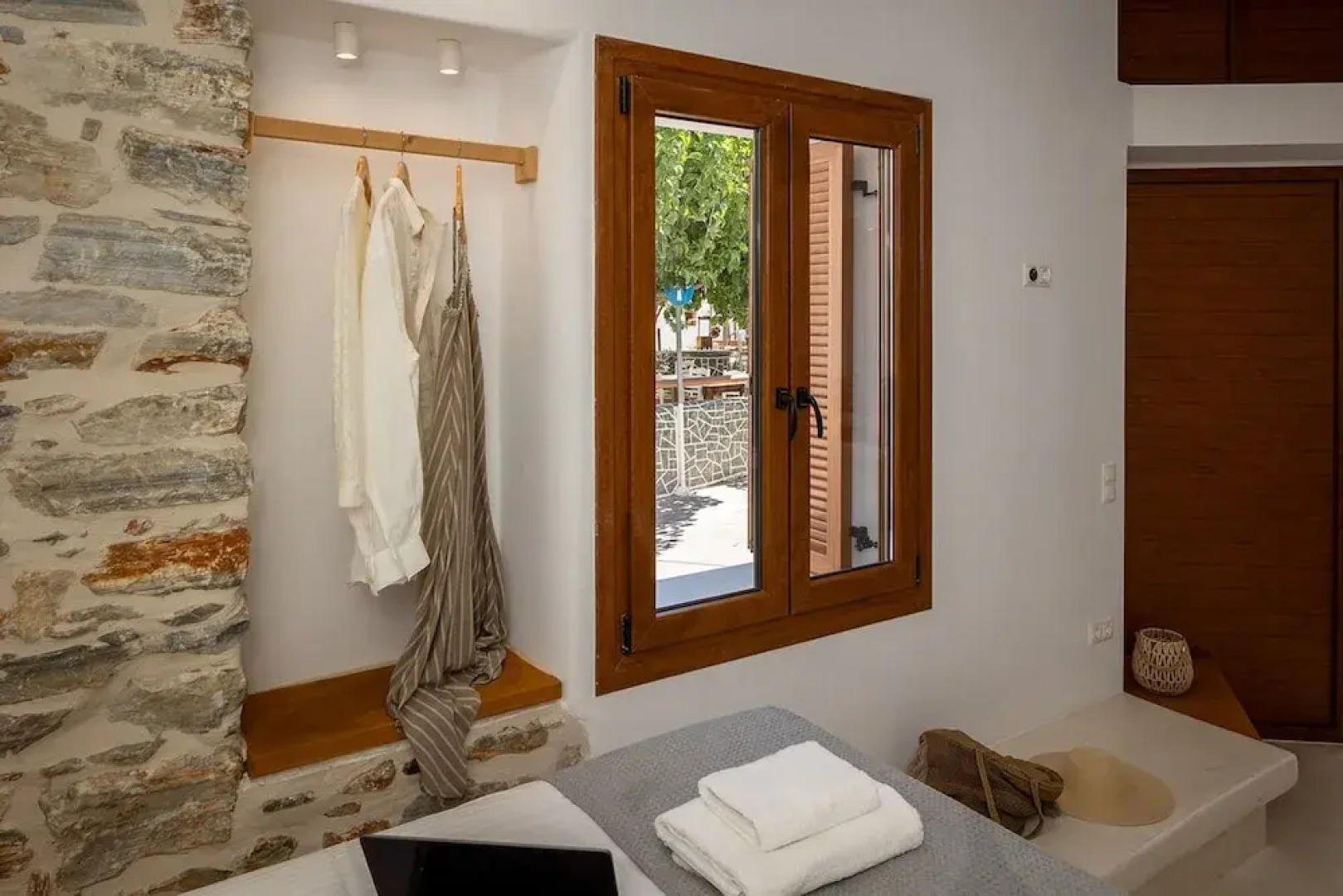 Naxos Boutique Suites