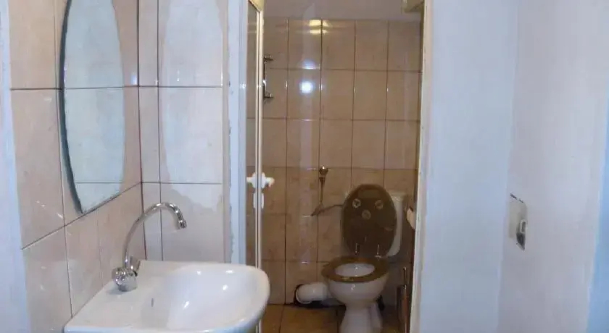 Guest House Happiness