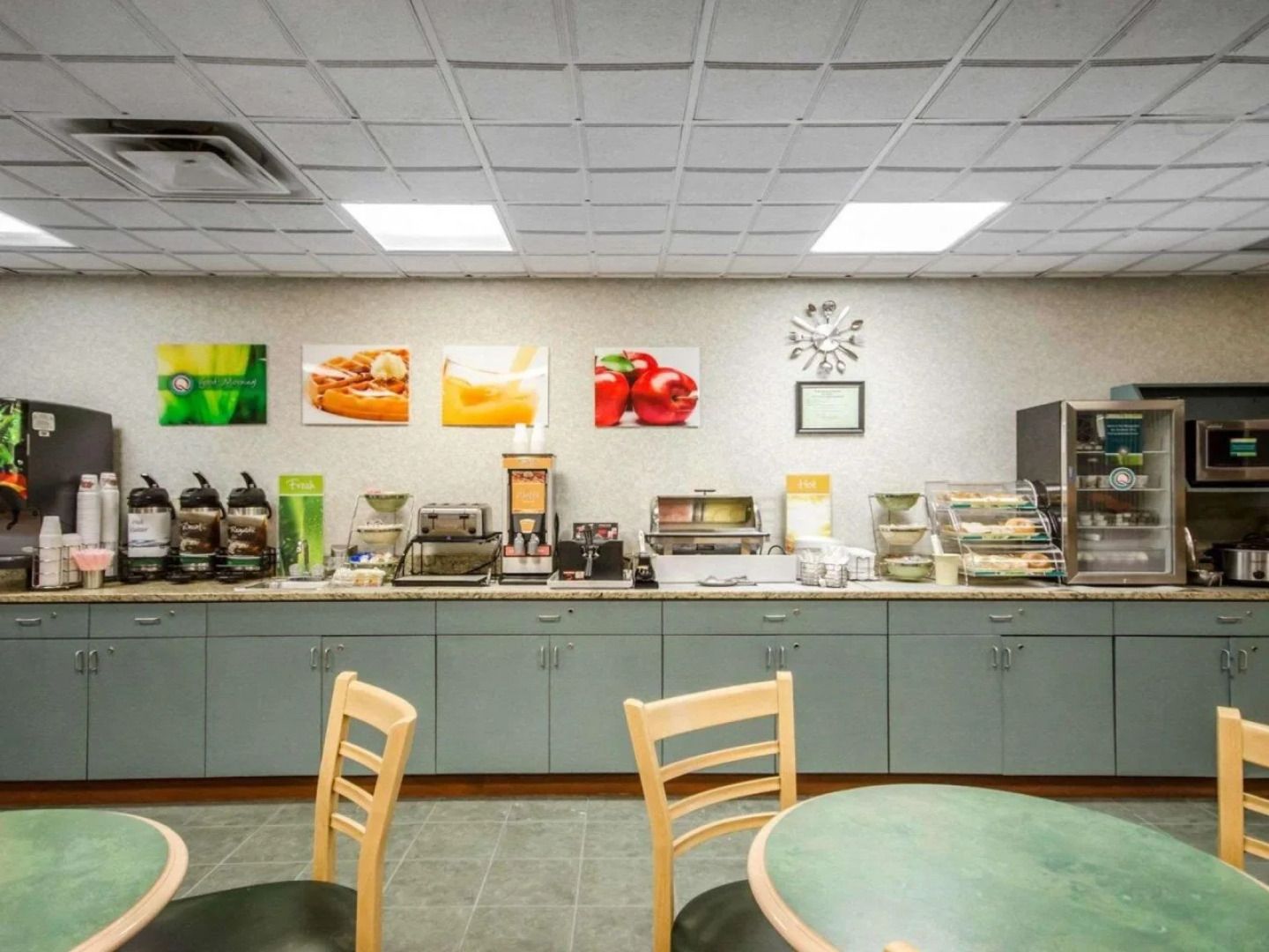 Quality Inn & Suites Sellersburg - Louisville Area