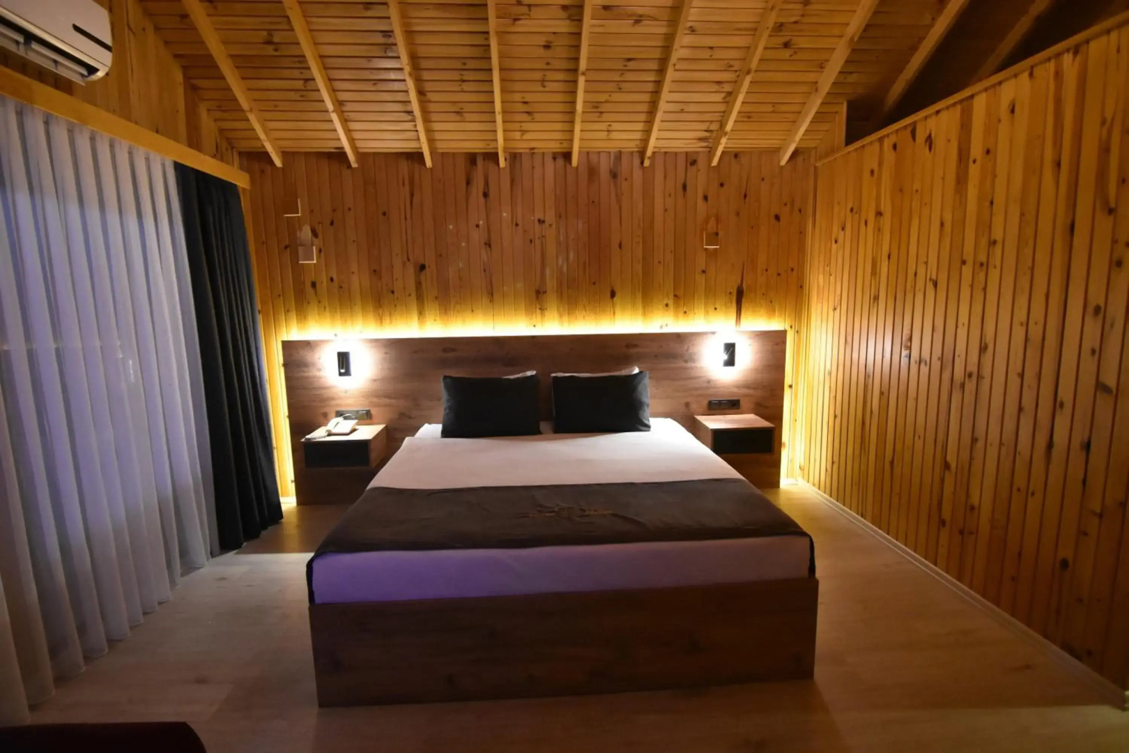 Отель Green Palace Suite 