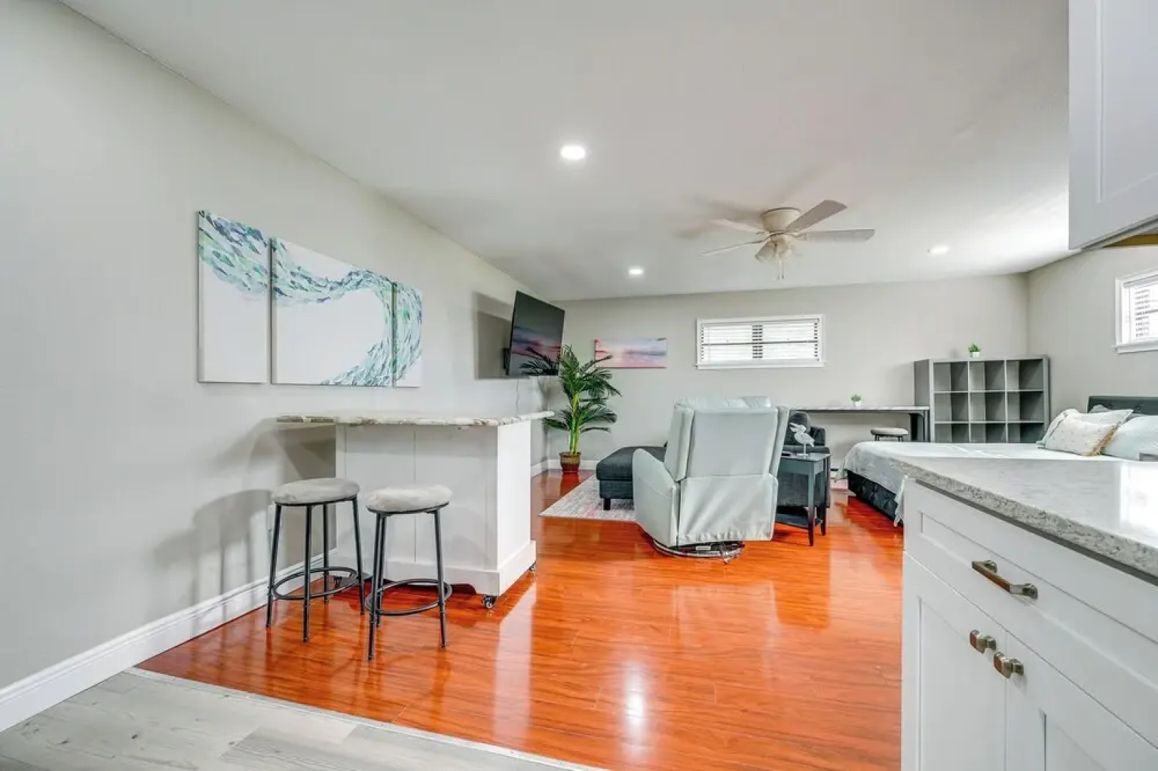 2 Mi to Florida State Fairgrounds: Cozy Studio