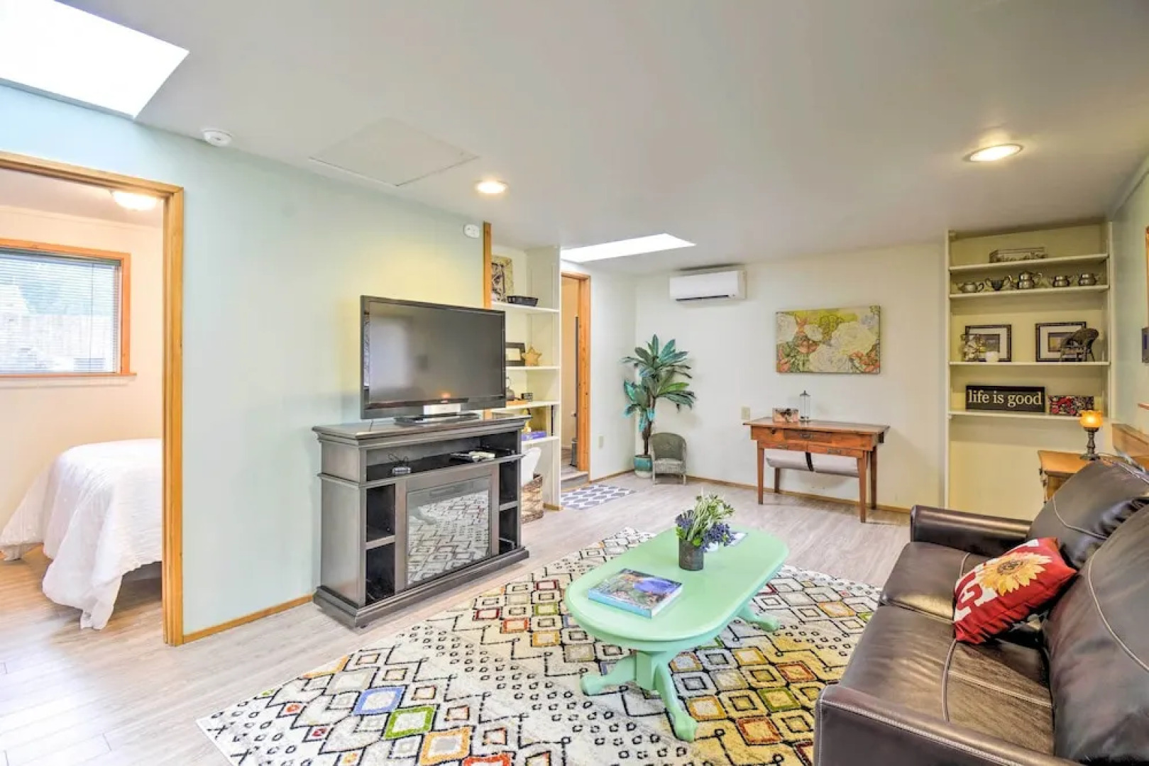 Port Angeles Abode w/ Yard & Guest House!