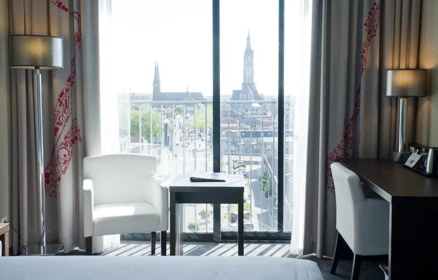 Hampshire Delft Centre