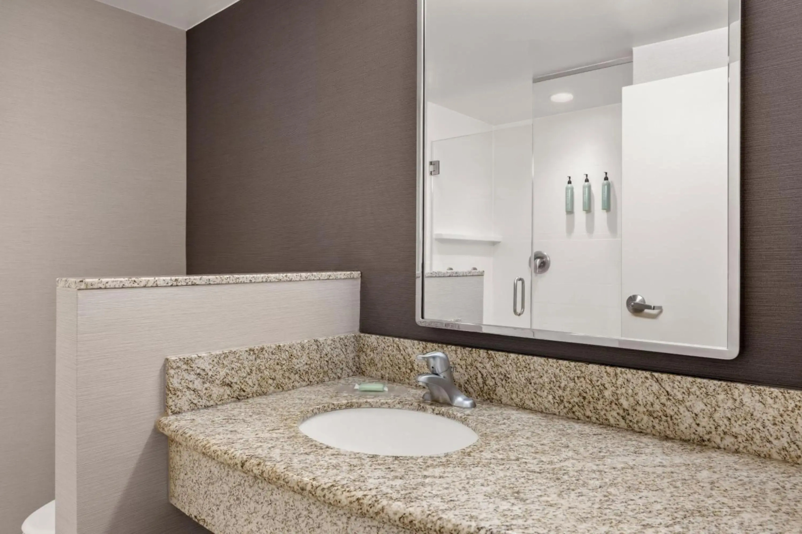 Courtyard by Marriott Evansville East