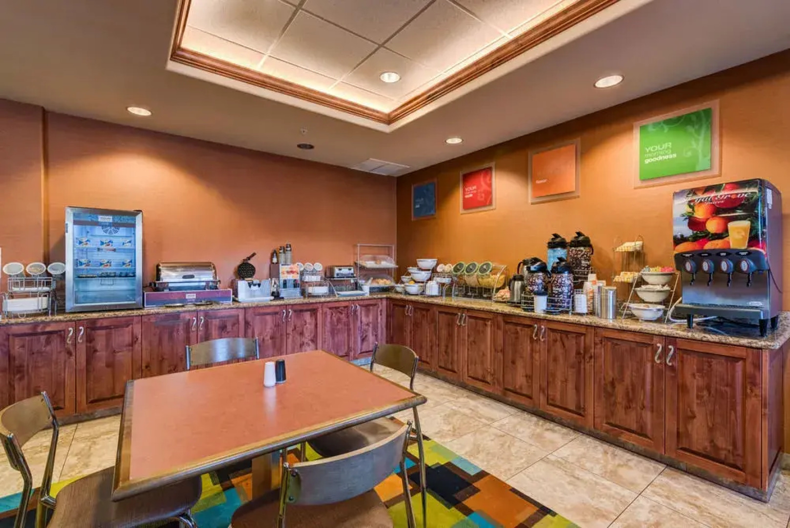 Comfort Inn & Suites