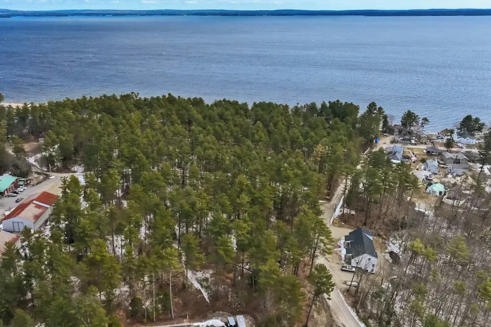 Walk to Sebago Town Beach: Luxe Townhome w/ Grill