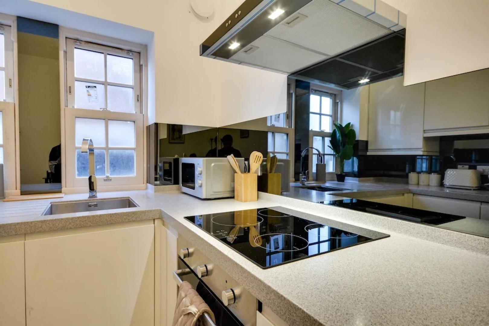 Lovely 1-bed Apartment in Wigan