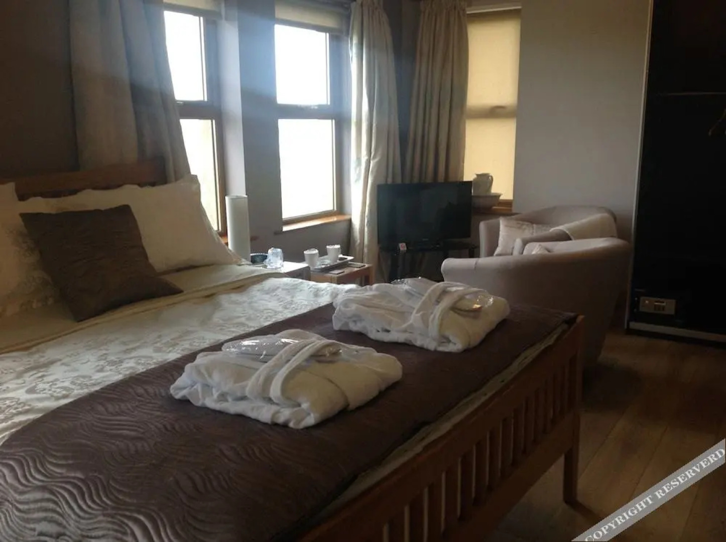 Shoreline at Mount Stewart B&B