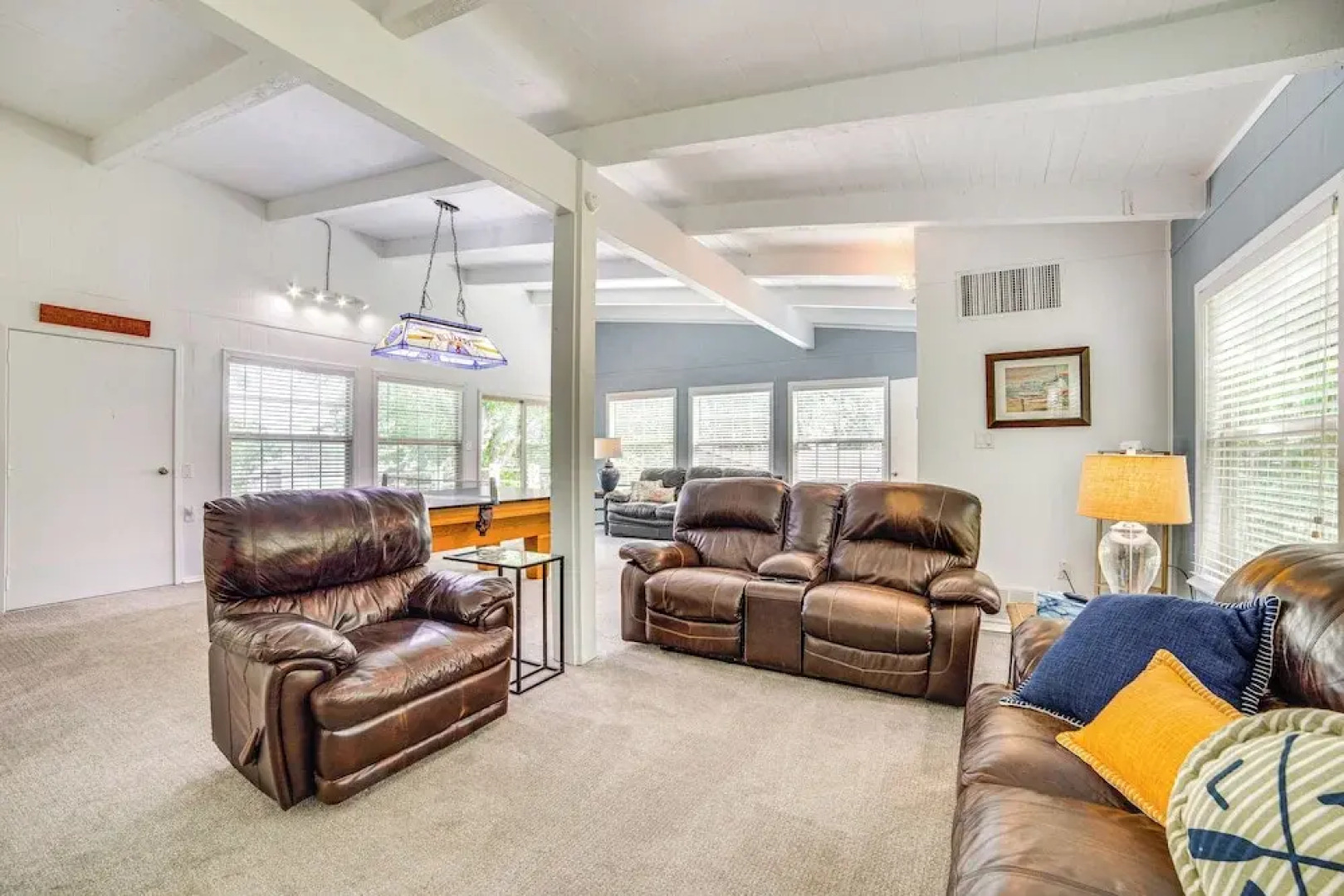 Waterfront Gem on Cedar Creek Lake w/ Deck + Games