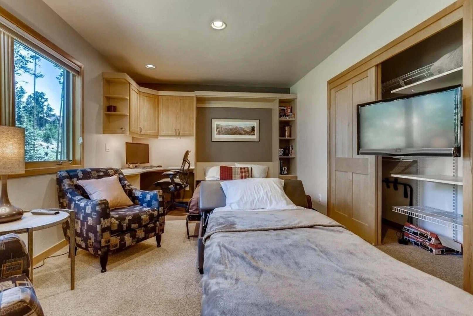 Frisco Cedar  225 4 Bedroom Home by RedAwning