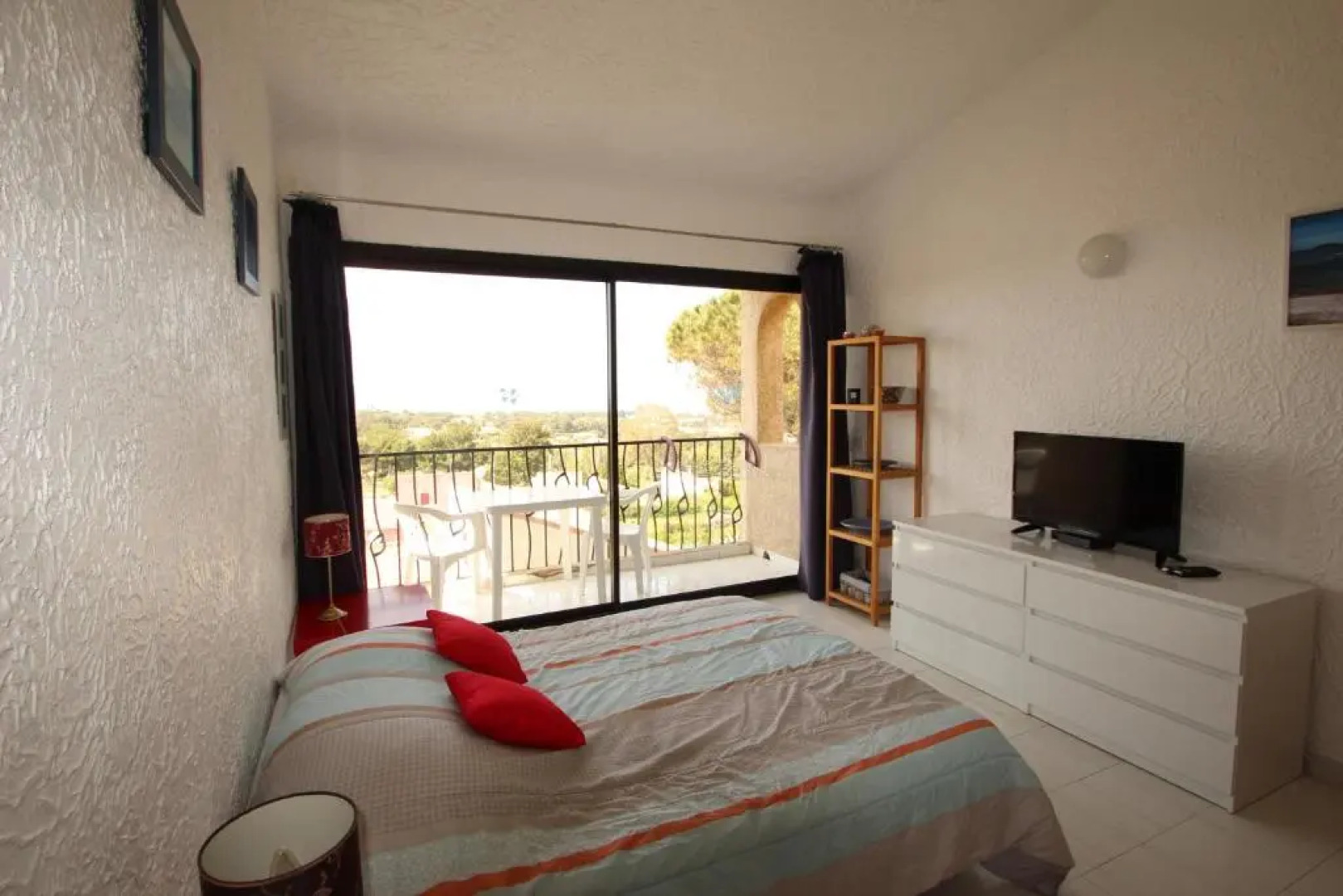 Studio vue mer au 1 etage