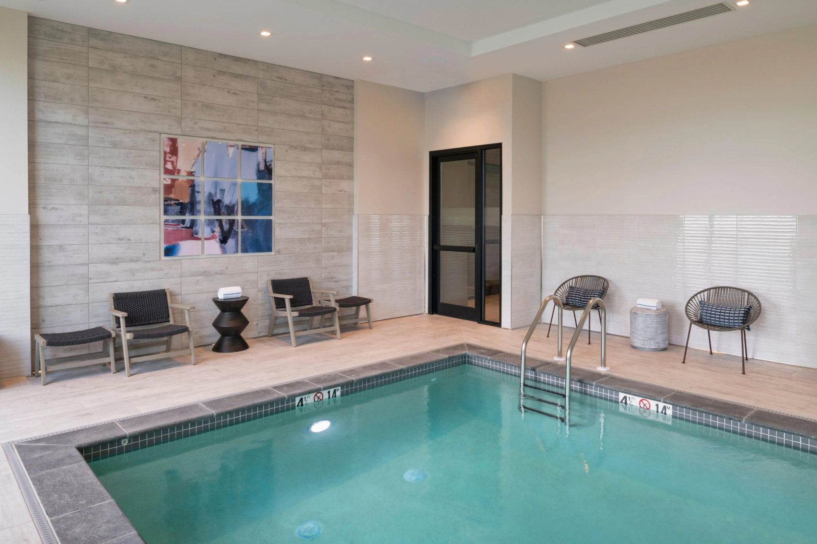 Holiday Inn Express Boston Logan Airport - Revere by IHG