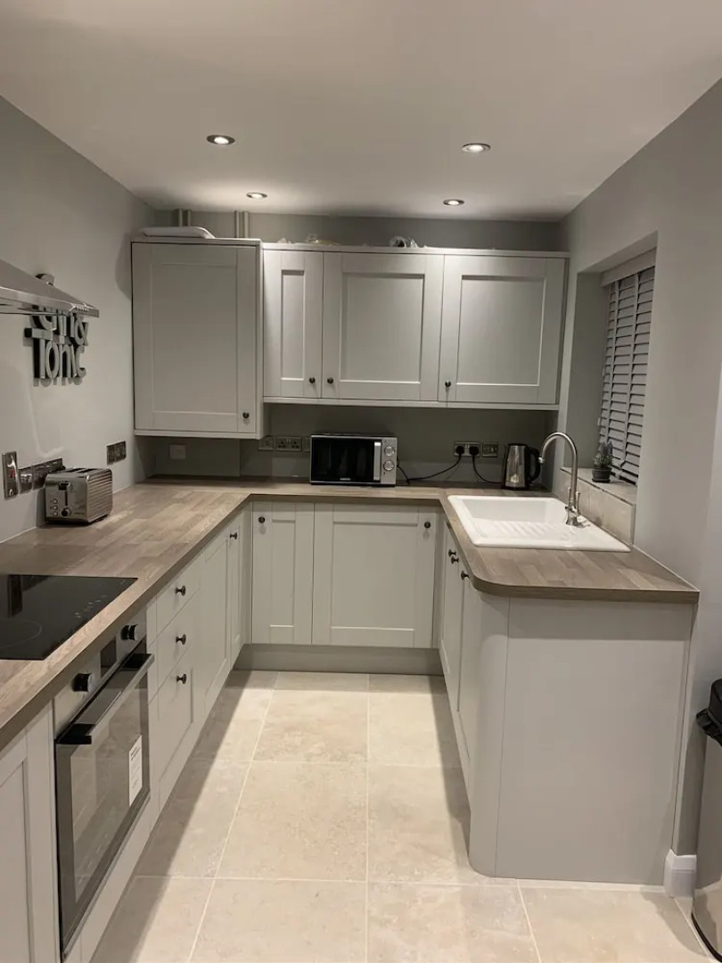 Hottub - Beach - Bbq - Petsok - 6 Guests