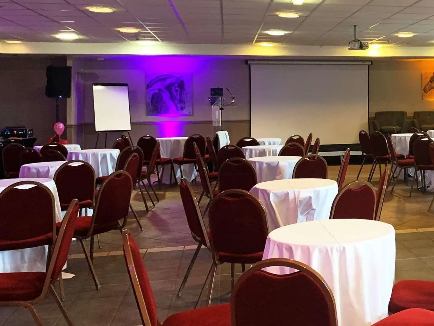 Campanile Val de France