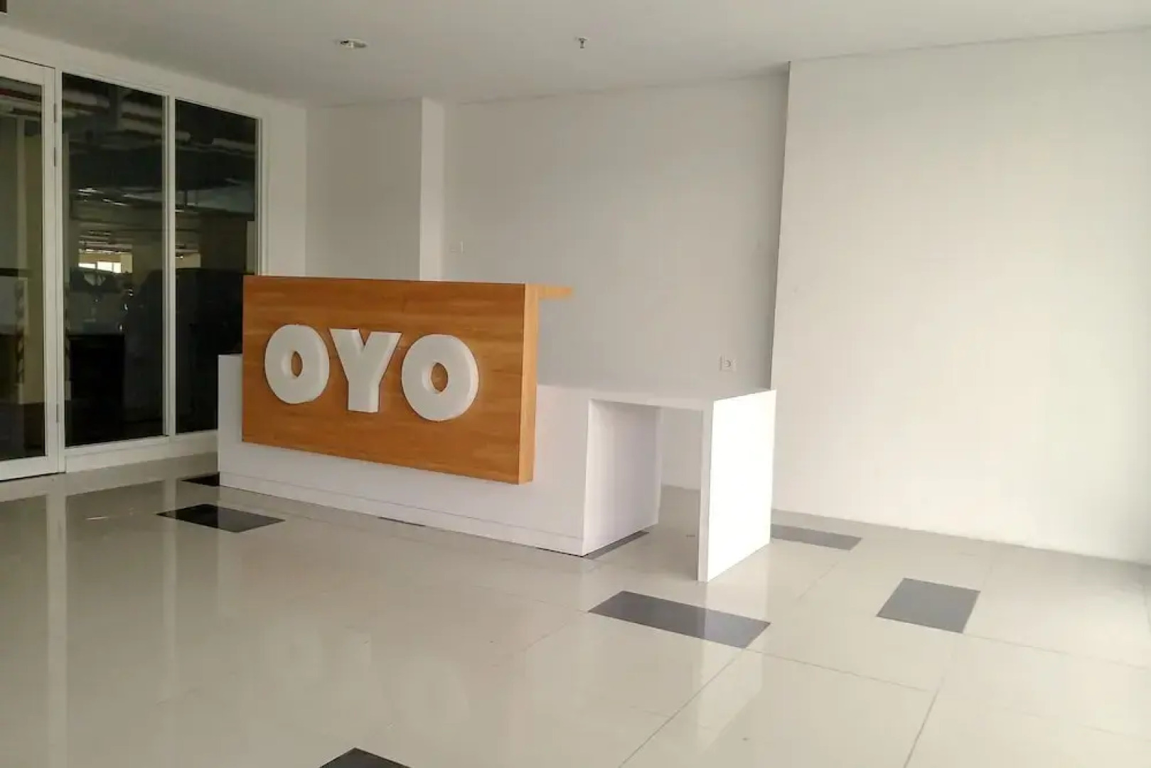 OYO Flagship 1260 Sentraland Karawang