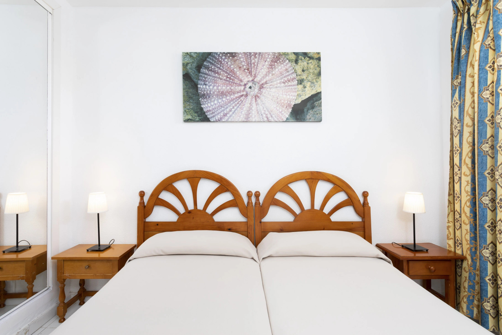 Apartamentos Globales Costa Tropical