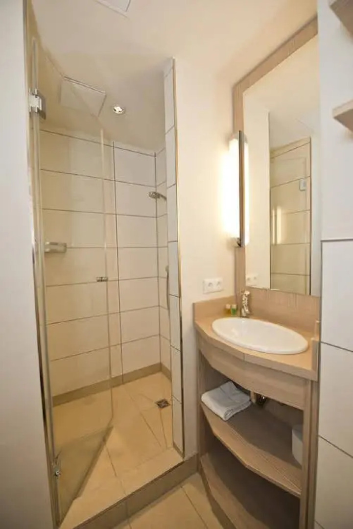 Hotel Der Akademie Heinrich Pesch Haus