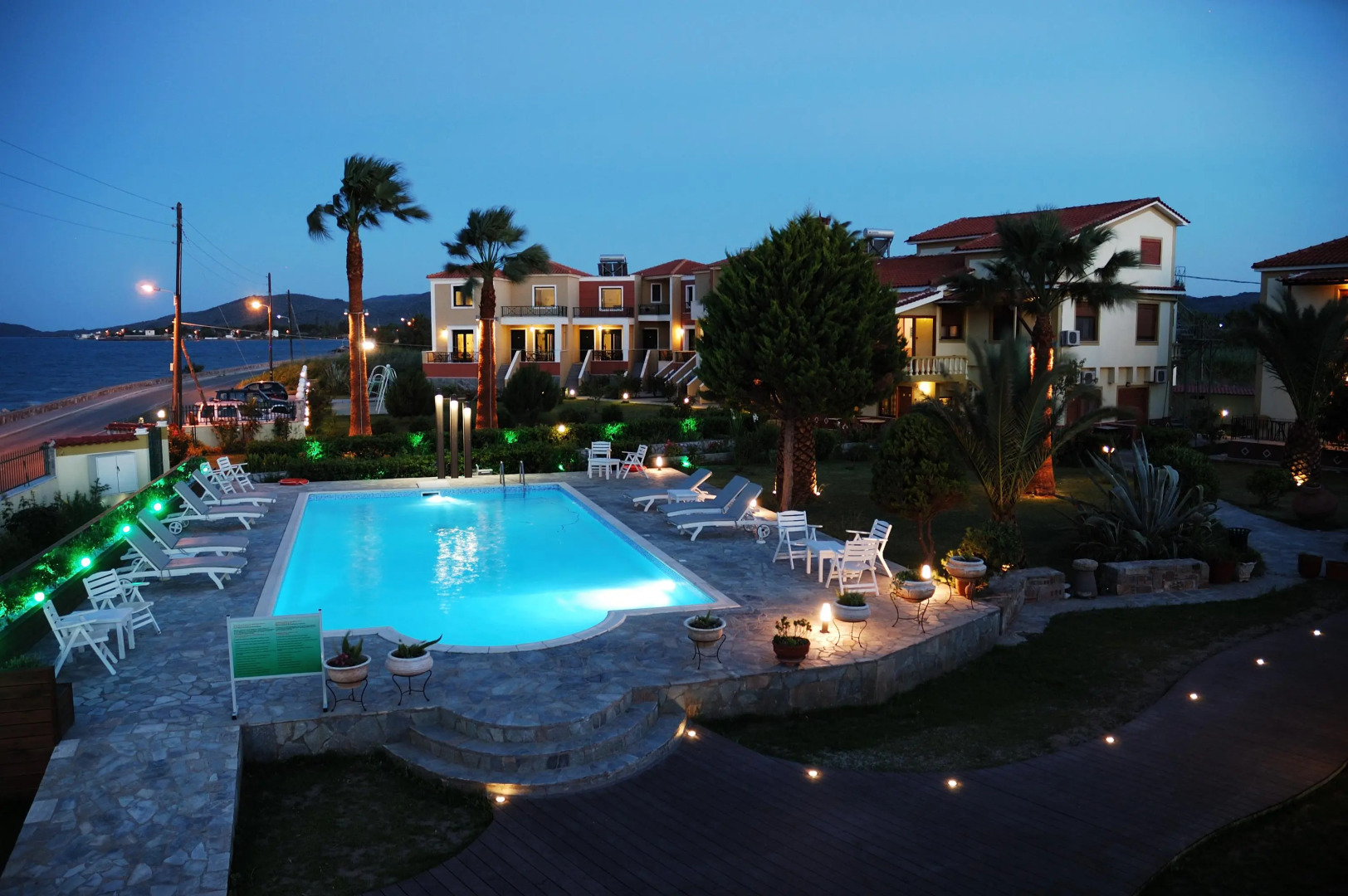 Ariadnes Holiday Accommodation II