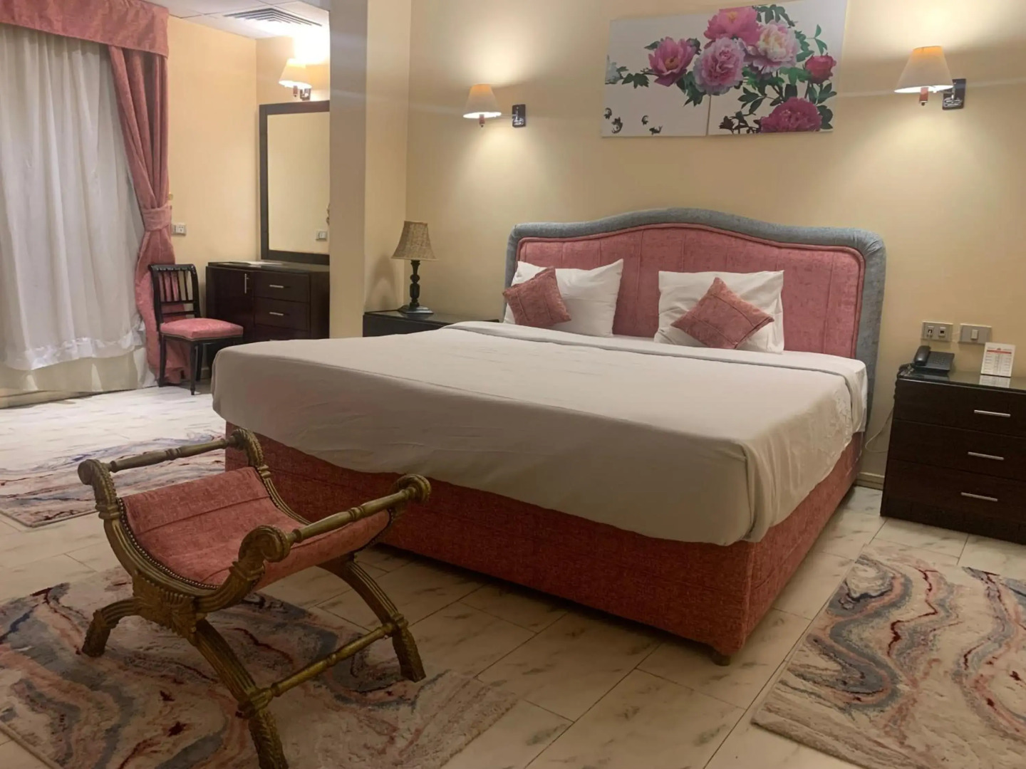 Holidays Express Hotel