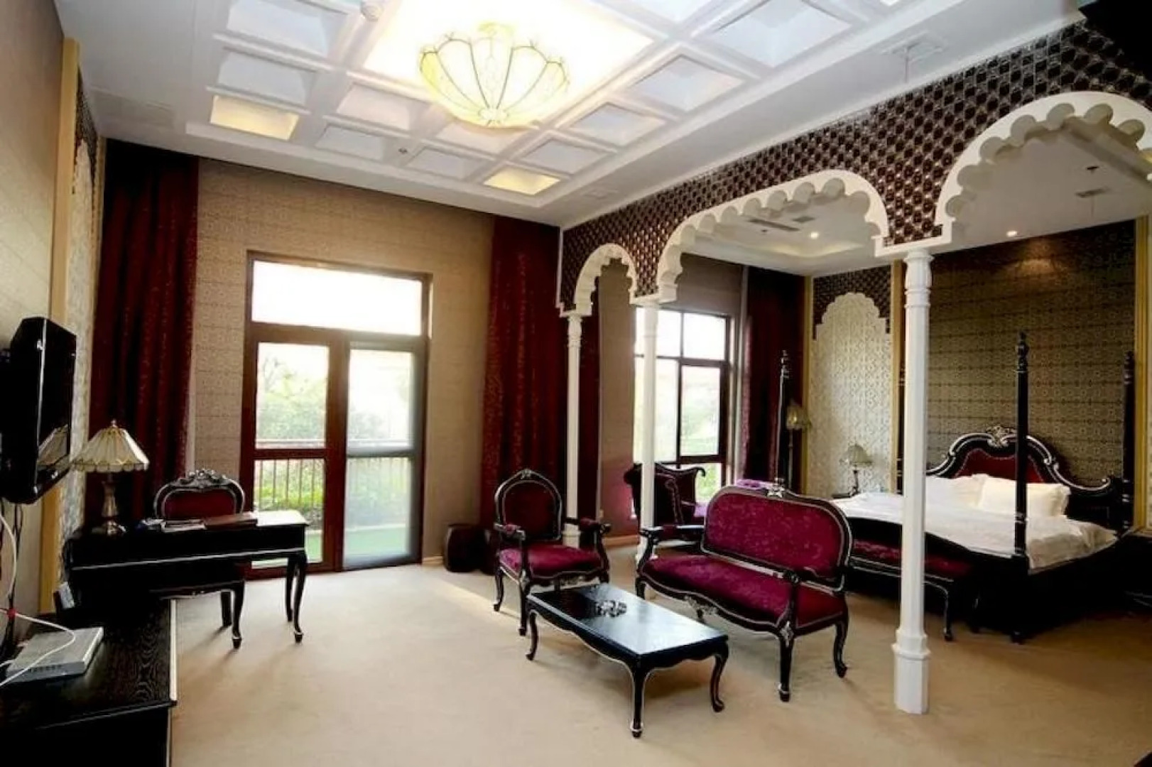 Nanjing John Hot Spring Hotel