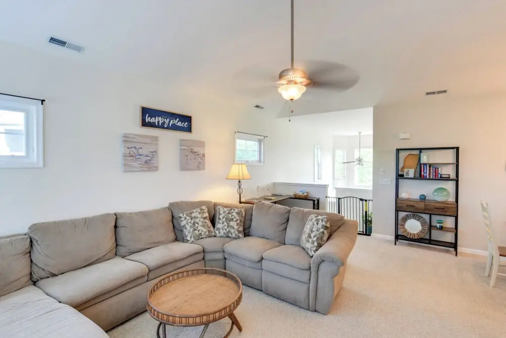 4 Mi to Beach: Lewes Townhome w/ Ping-pong Table