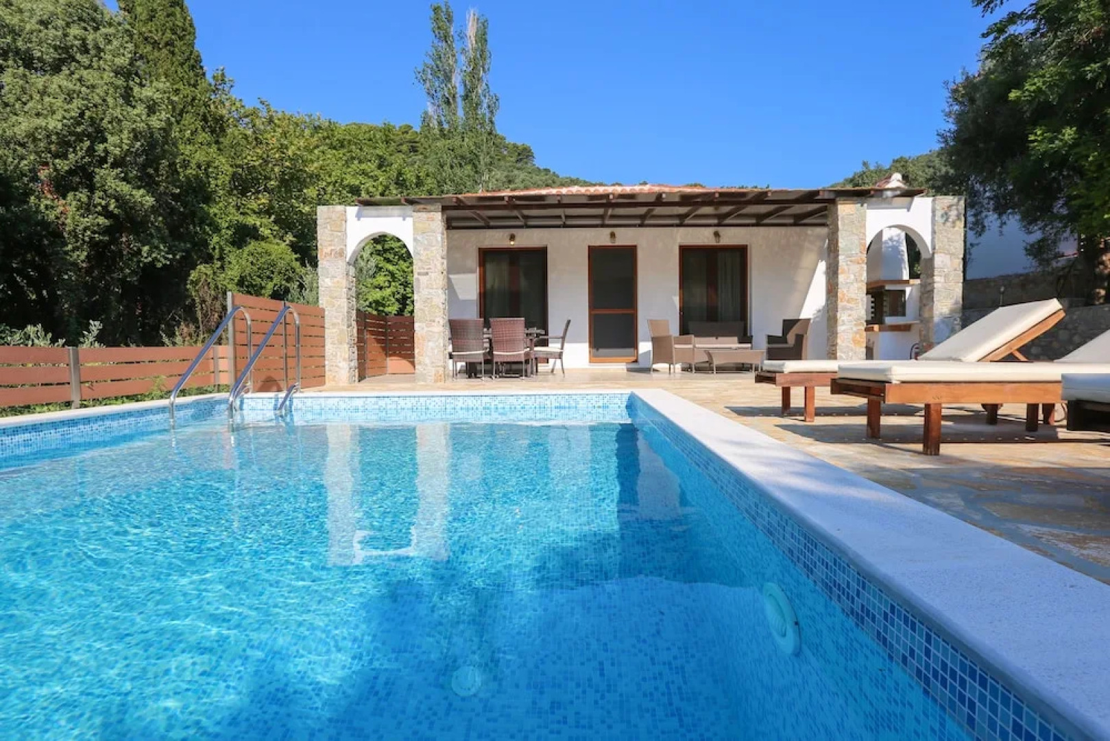Skiathos Island Villas