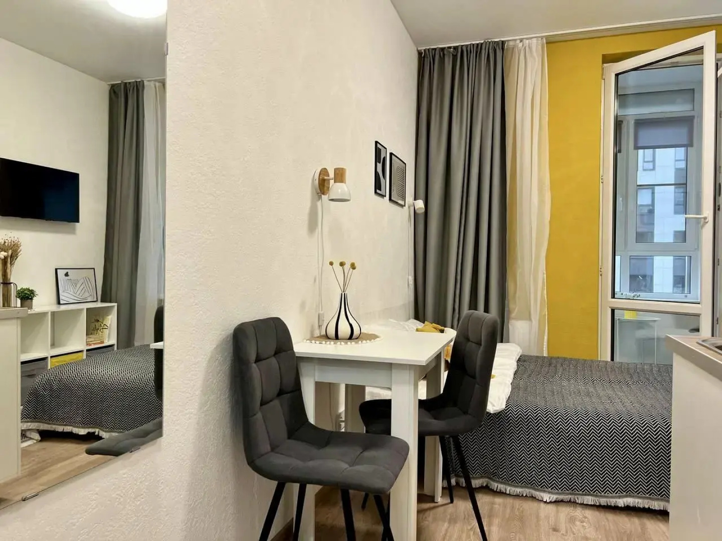 Хэппи Пипл на ул. Генерала Дьяконова, д.3