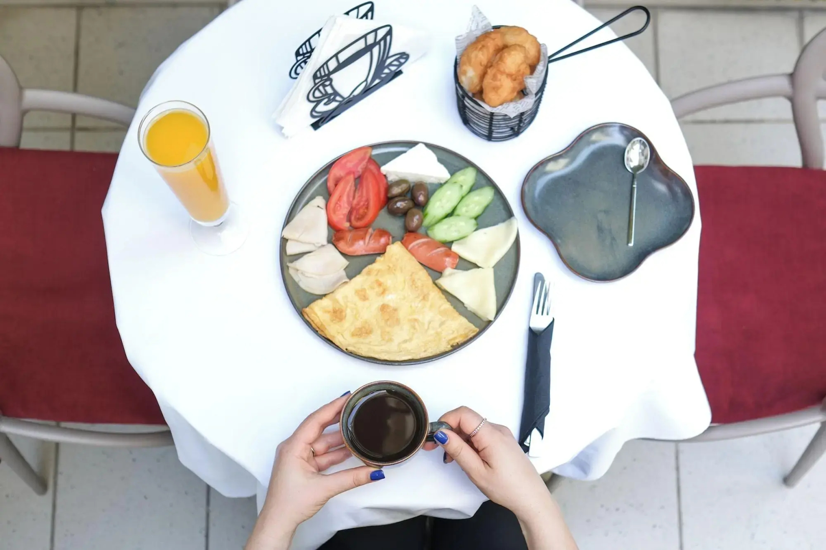 Golden City Hotel, Tirana
