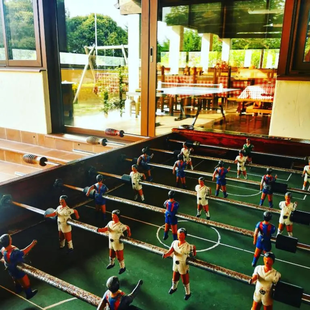 Casa rural exclusiva con 9 hab 16-25pax con piscina privada y BBQ cubierta