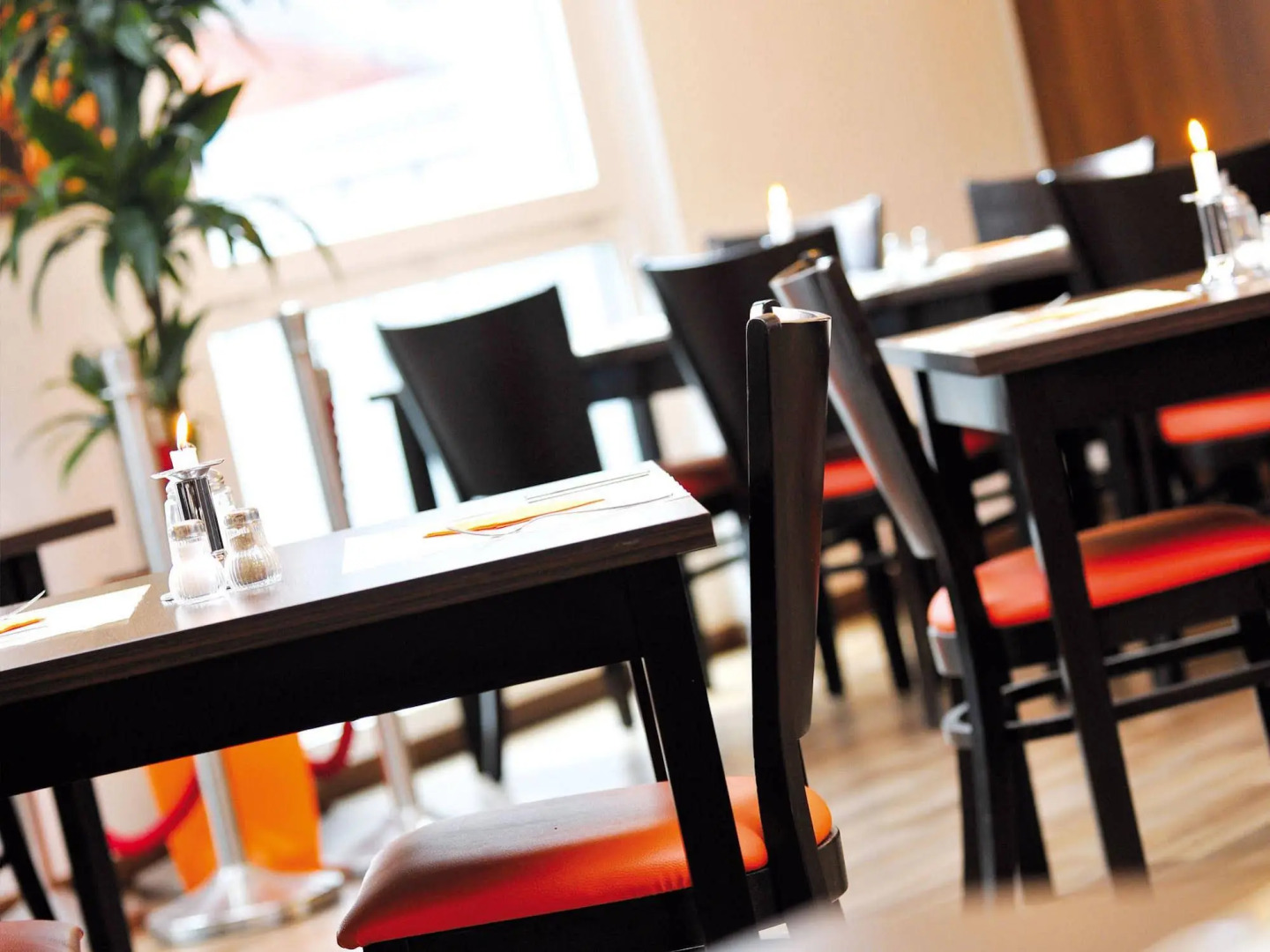 Orange Hotel und Apartments