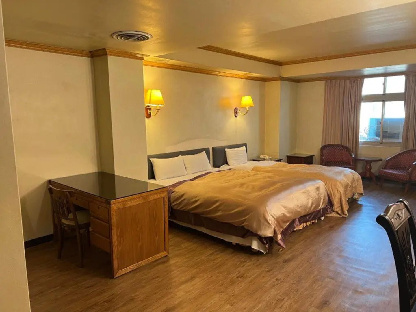 San Ho Business Hotel